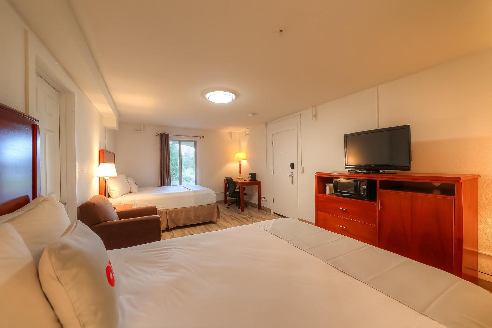 Newport Inn By Oyo - Hwy 101 外观 照片